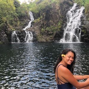 Meet your Posher, Lana